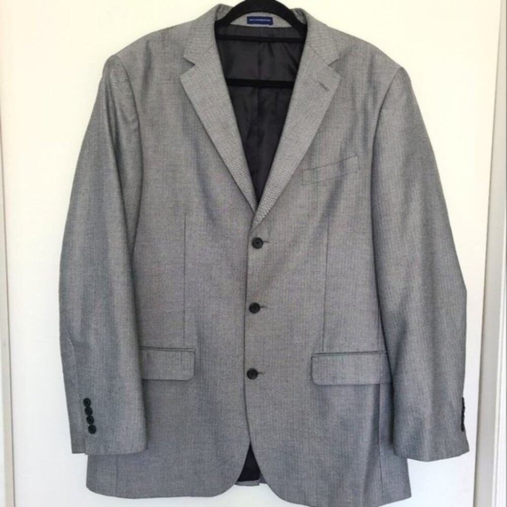 Stafford Essentials herring bone 3 button sports coat 42 Long